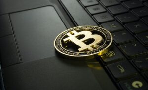 Bitcoin op een toetsenbord